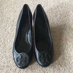 Tory Burch Sally Wedge Tumbled Leather